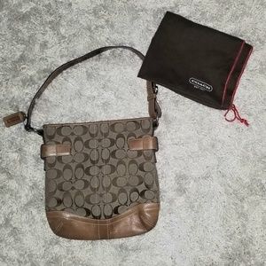⭐HP⭐ Coach * Classic * Brown with C's.